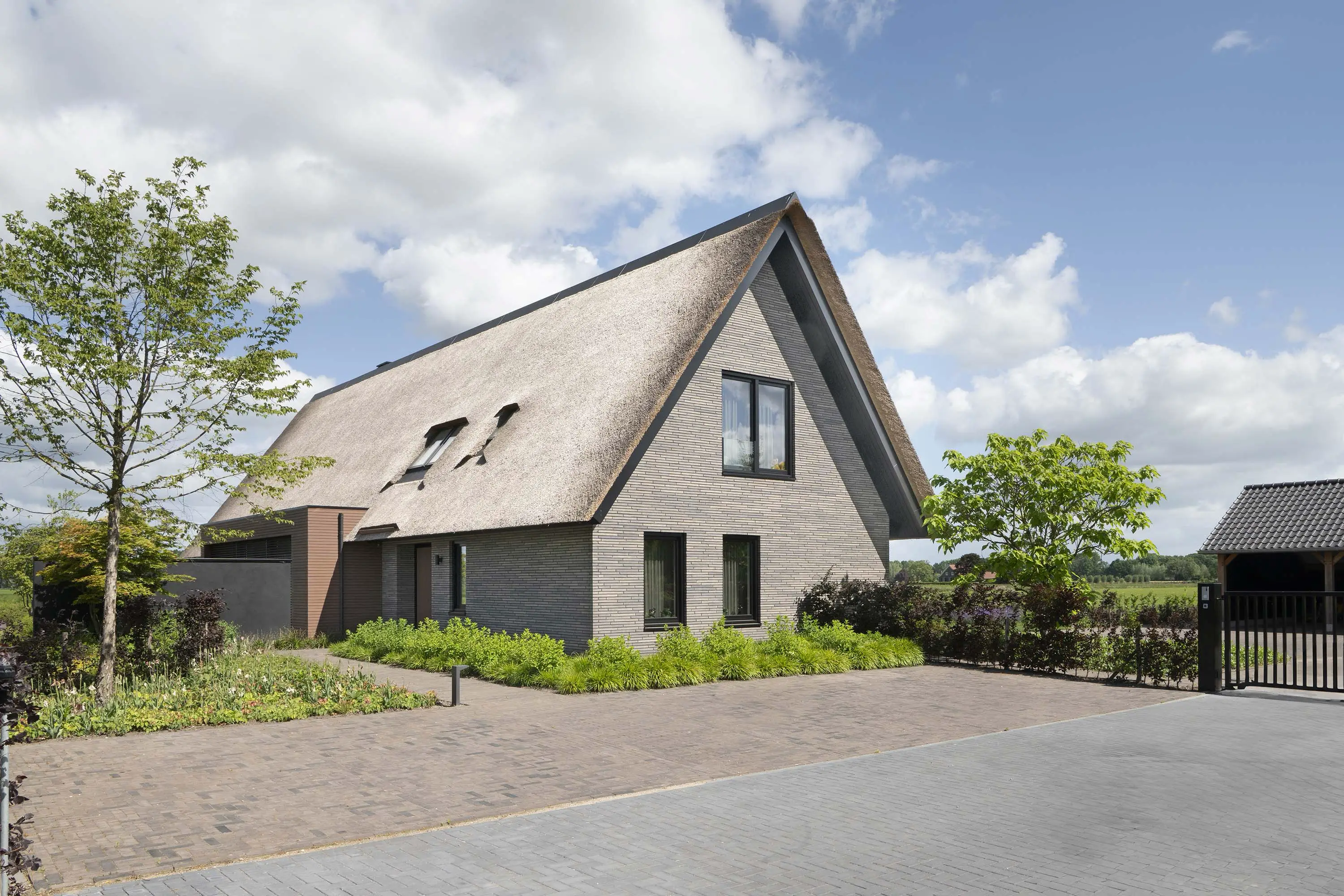Dit woonhuis in Didam werd door Scheffer Glas voorzien van beglazing.